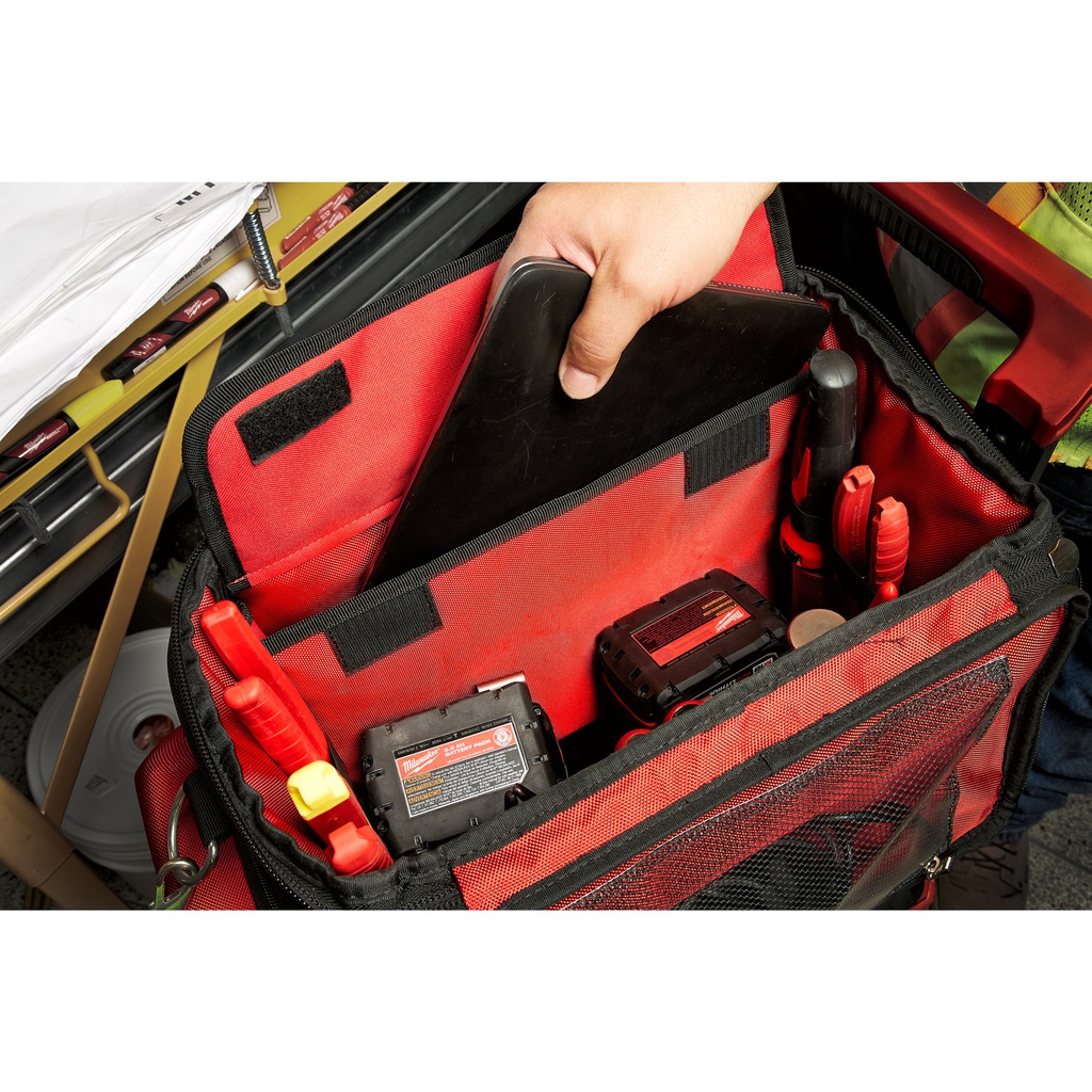 Torba_z_kieszenią_na_laptopa_PACKOUT™_Milwaukee_Packout_Tech_Bag_-_1_pc_2