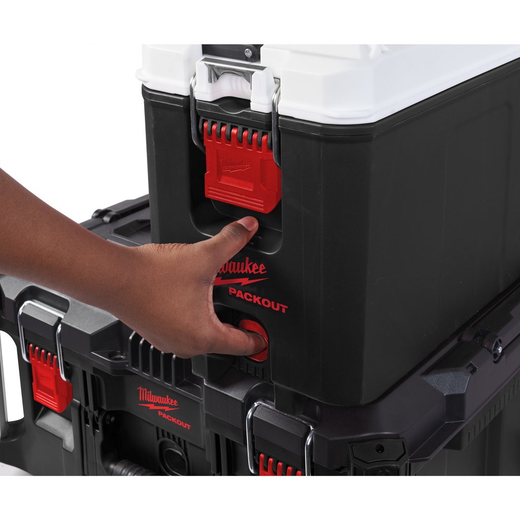 Skrzynia_termoizolacyjna_PACKOUT™_Milwaukee_Packout_Hard_Cooler_13