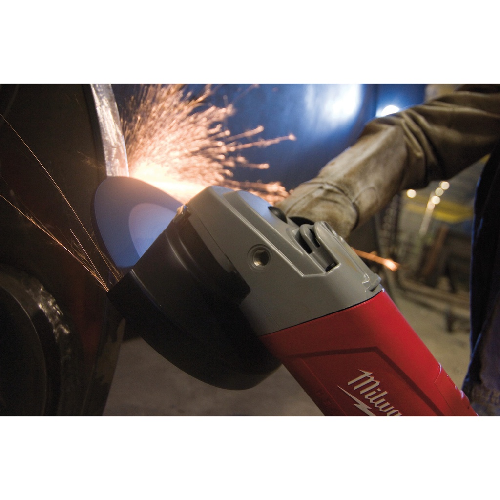 Szlifierka_kątowa_o_mocy_2400W_Milwaukee_AGVM_24-230_GEX_3