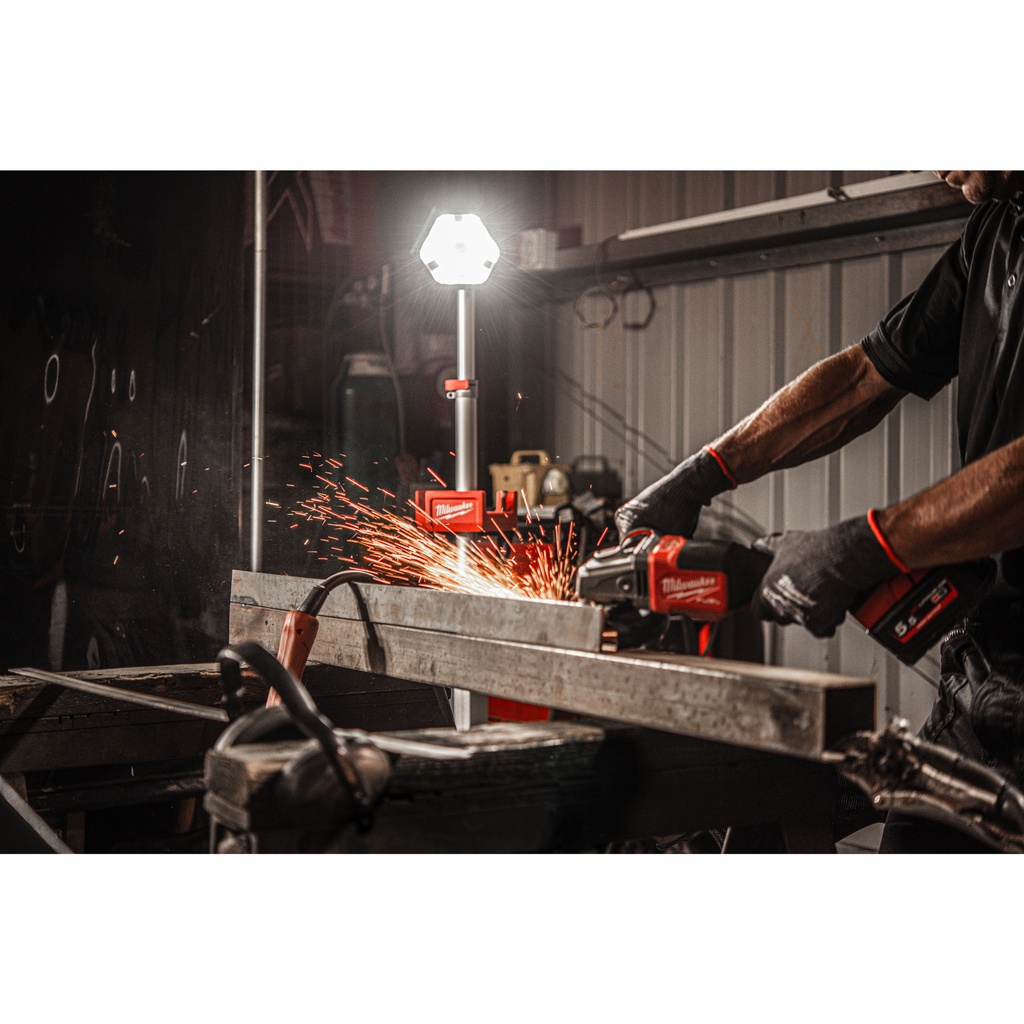 M18™_Lampa_stojąca_LED_Milwaukee_M18_SAL-0_19