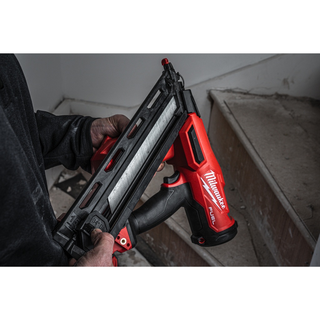 M18_FUEL_15_GA_gwoździarka_Milwaukee_M18_FN15GA-0X_18